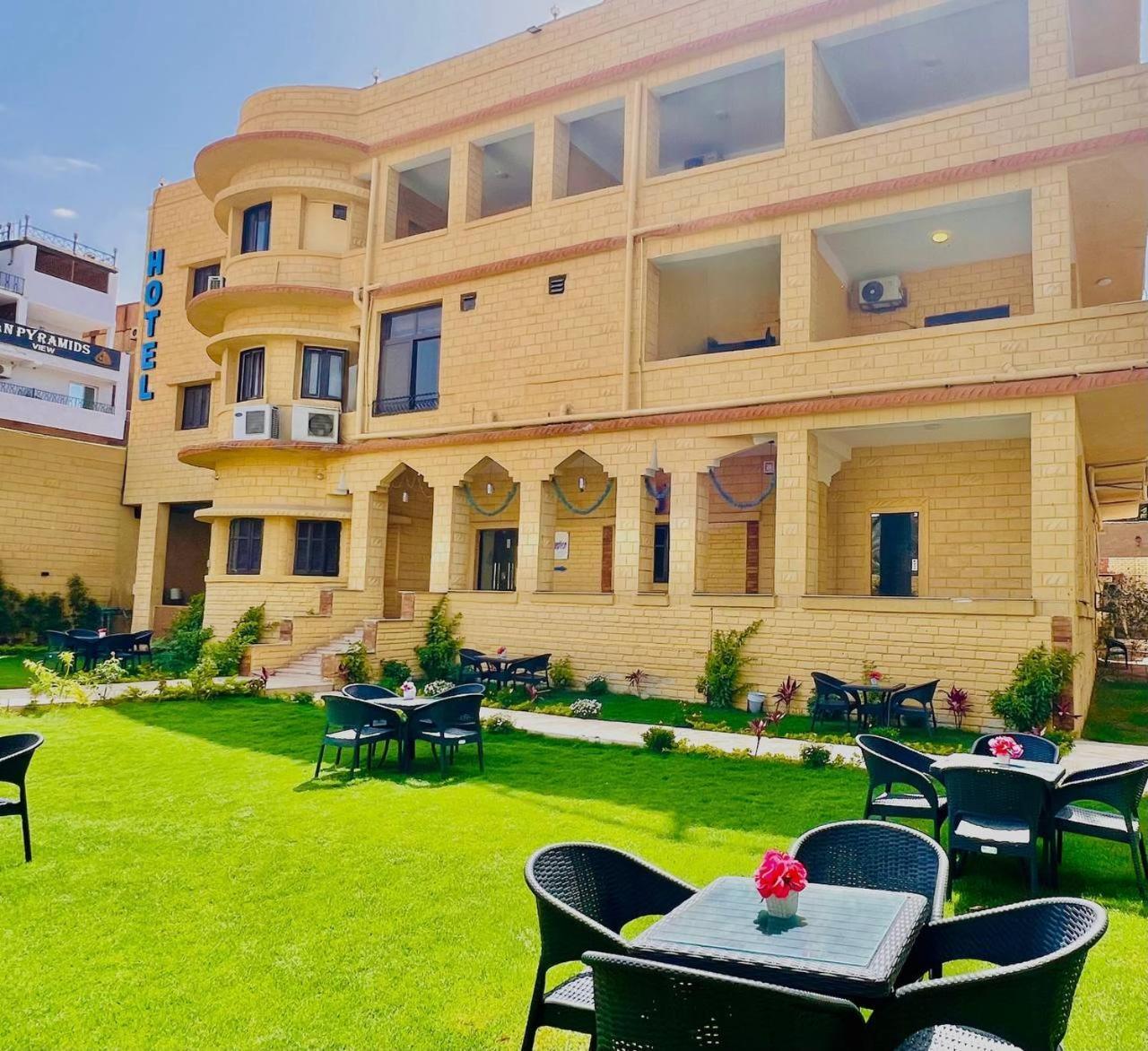 Turquoise Pyramids Gate Hotel City Centre Kafrat al Jabal Exterior foto